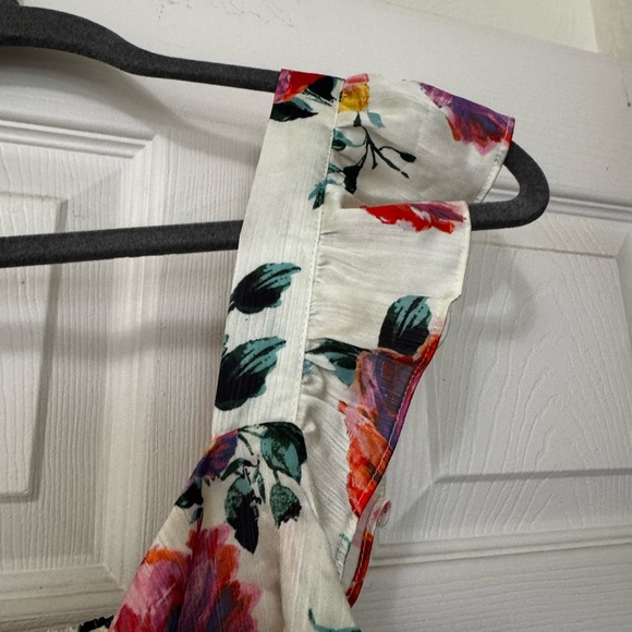 Vici women’s Floral Sleeveless Tie-Front Top SIZE L - Picture 4 of 4